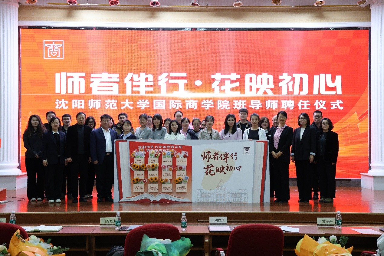 一群人站在柜台前 AI 生成的内容可能不正确。